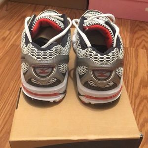 mizuno wave alchemy 7 mens